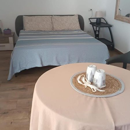 La Casa Di Fede Hotel Lanuvio Eksteriør billede